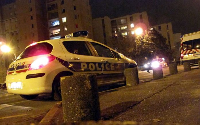 Seine-Saint-Denis - un policier hors-service tire une balle dans le ventre de son voisin