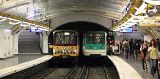 Paris : Interpellation violente d'un homme par des agents de la RATP pour non-port du masque