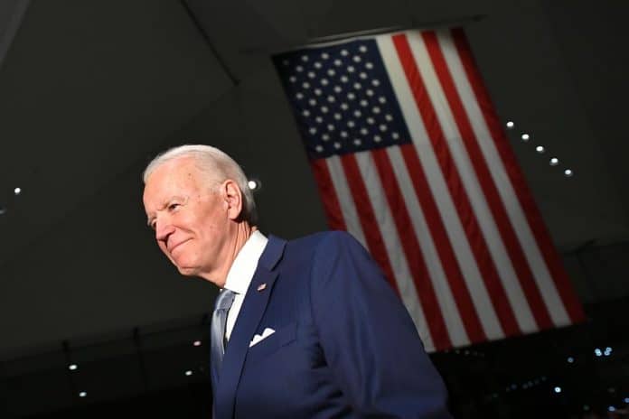 « Je voudrais gagner vos voix » - Joe Biden séduit les musulmans américains et les appelle à voter pour lui