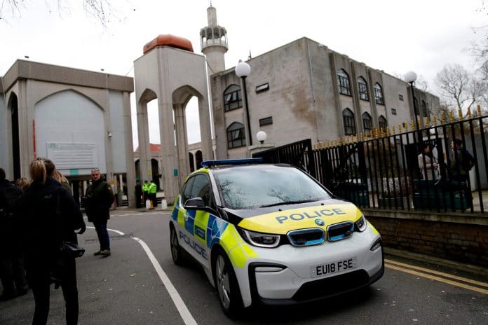 Un homme reconnu coupable d'avoir poignardé un muezzin à la mosquée de Londres