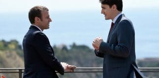 Tensions entre Emmanuel Macron et Justin Trudeau au sujet de la liberté d'expression