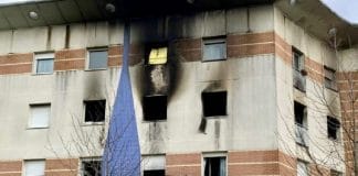 Les Mureaux : une petite musulmane de 10 ans entre la vie et la mort après l'incendie de son appartement