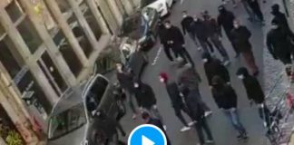 Lyon une meute de fascistes armés et encagoulés attaque une librairie - VIDEO (1)