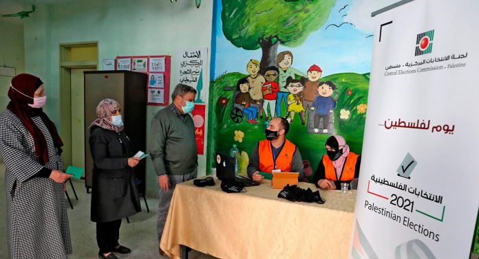 Une nouvelle application mobile accompagne les Palestiniens dans leur choix politique