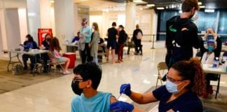 Emirats arabes unis des enfants de la famille royale participent aux essais du vaccin Covid-19
