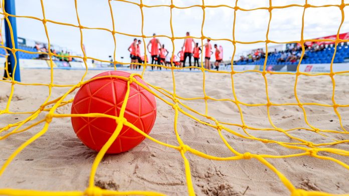 Beach Handball - les joueuses de l’équipe de France refusent de porter le bikini