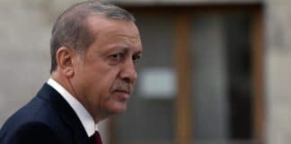 Turquie - Un policier découvre une bombe télécommandée sous la voiture du président Erdogan