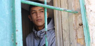 Cheikh Jarrah - un adolescent palestinien assigné à résidence pour une durée indéterminée