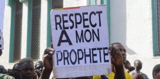 Mali - Des milliers de personnes manifestent contre une vidéo _blasphématoire_ sur le Prophète ﷺ