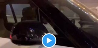 La Mecque des fidèles croisent cheikh Yaser al Dosari au volant de son Range Rover - VIDEO